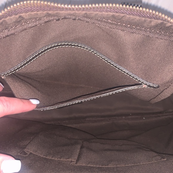 Gucci Monogram Canvas Briefcase Bag with Lock and Key - Picture 6 of 11